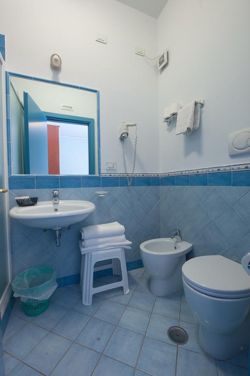 Oasi Hotel Maiori Buitenkant foto